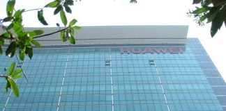 Компания Huawei выполнит план поставок смартфонов в 2013 году